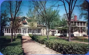 Prairie du Chien WI “ Villa Louis “ Postcard Wisconsin - Picture 1 of 2