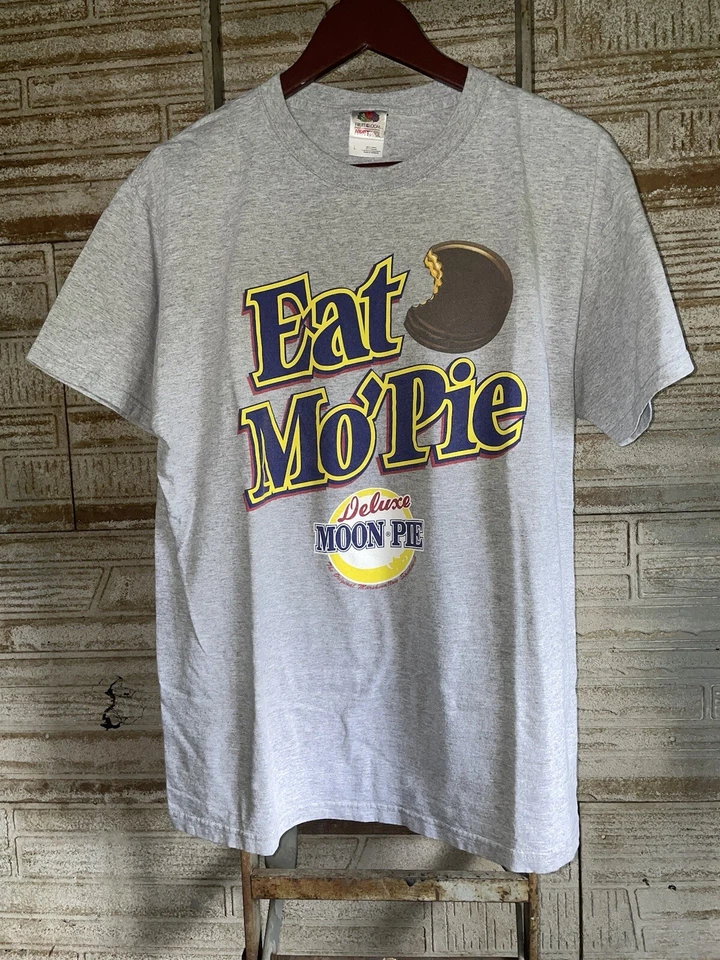 Vintage 90s Y2K Moon Pie T Shirt Unisex Size Large Eat Mo Pie Big Graphic Print - Image 1 of 4