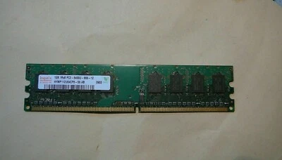 1GB Hynix HYMP112U64CP8-S6 AB-C PC2-6400U DDR2 1Rx8 Non-ECC Desktop Memory RAM - Image 1 of 2