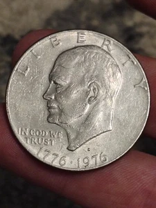1776 Eisenhower Liberty One Dollar US Coin ERROR - Picture 1 of 8