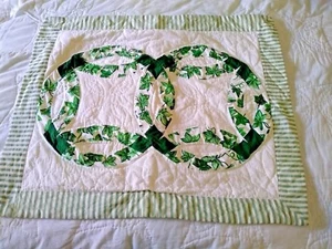 Vtg Arch Quilts Green White Ivy and Strip Quilted Pillow Sham 19 3/4" x 20.5" - Picture 1 of 5