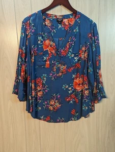 Torrid Sz 2, 2X Blue Harper Georgette Floral Blouse Sheer 3/4 Sleeve V Neck Top - Picture 1 of 6