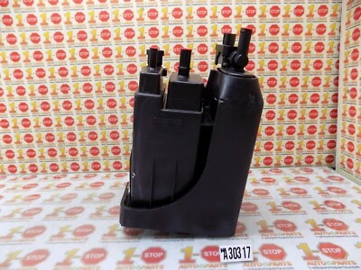 Nissan Pathfinder 2013-2016 bote de vapor de combustible 14950-7Y000 OEM Foto 1 de 4