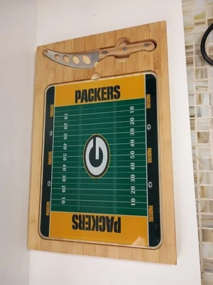 Packers Icon Glass Top Cutting Board & Knife Set by Picnic Time 15x10x1 - Image 1 of 4
