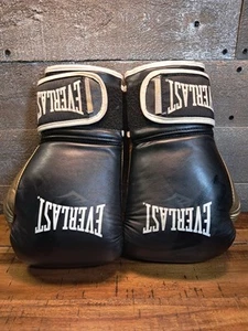 Everlast PowerLock Boxing Gloves 14oz Black/Gold - Picture 1 of 6