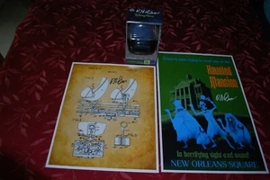 Disney Haunted Mansion 3 Stück - Alle signiert von Bob Gurr. 2 Poster + Doom Buggy - Bild 1 von 9