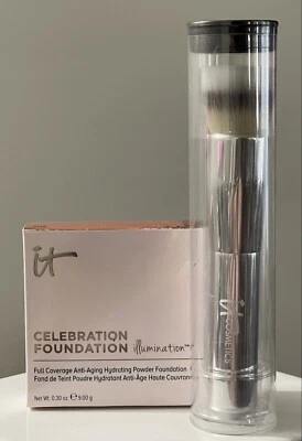 It Cosmetics Celebrations Foundation Illumination Deep & Brush New In Box - Image 1 of 4