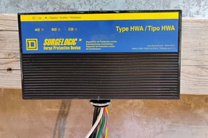 Square D Surgelogic Transient Voltage Surge Protector Type HWA - TVS2HWA50X - Picture 1 of 5
