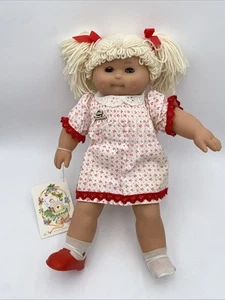Vintage Lissi Fashion Bavarian Baby Town Doll from West Germany, Baptism - Picture 1 of 11