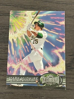 1997 Metal Universe Mark McGwire #131 Oakland Athletics (A) - Imagem 1 de 2