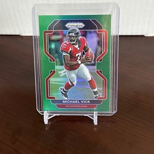 2021 Panini Prizm Michael Vick Green Prizm #330 Atlanta Falcons - Picture 1 of 2