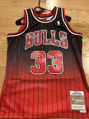 Mitchell Ness Swingman Scottie Pippen Chicago Bulls 1995-96 Jersey Sz M BNwT NBA - Image 1 of 4