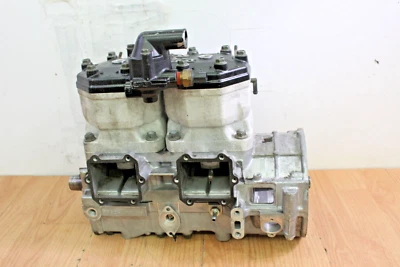 2001 Arctic Cat Mountain Cat 600 VEV Motor Engine 135psi - Image 1 of 4
