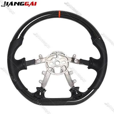 Volante deportivo de fibra de carbono Hydro-Dip apto para Chevrolet Corvette C5 Z06 97-04 Foto 1 de 4