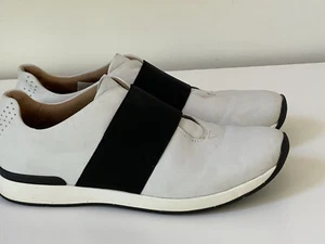 VIONIC CODIE Orthotic Slip On Sneakers Comfort Walking Leather Shoes US 10 White - Picture 1 of 9