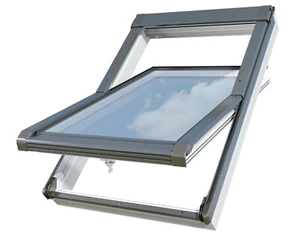Centre Pivot White PVC Roof Windows 78cm x 140cm Flashing Roof light Sunlux - Picture 1 of 12