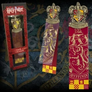 Harry Potter The Noble Collection Gryffindor Crest Bookmark layered NIB - Picture 1 of 5