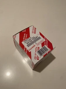 Toyota Genuine Parts 04152-YZZA1 Oil Filter  - Picture 1 of 3