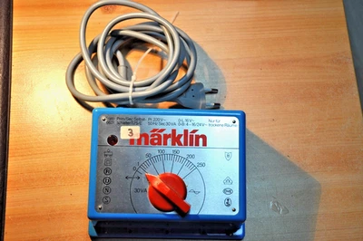 Märklin Trafo 6631 Prim/Sec Selbst-Schalter T 25/E Pr.220V 50 Hz Sec 30 VA funkt - Bild 1 von 3