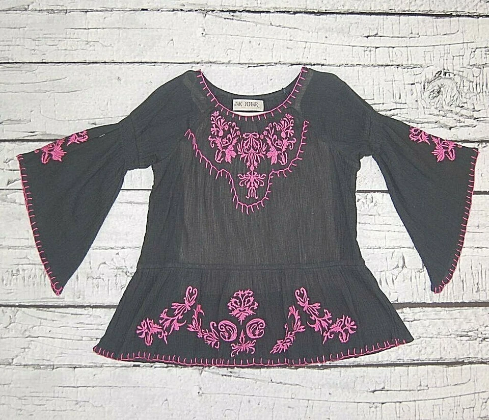 Jak & Peppar by Mustard Pie NWT Girls Sizes: 5 & 6  Gray Delaney Peasant Blouse - Image 1 of 1