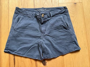 American Eagle Shorts Ladies 8 Blue Gray Super Stretch MIDI 5"  Womens - Picture 1 of 5