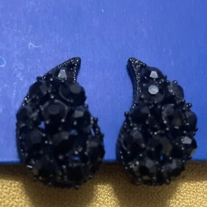 Vintage Rare Black Rhinestones Wings Earrings clip On 1 Inch - Picture 1 of 7
