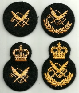 Canadian Army Admin Clerk Group 1 to 4 Trades Badges - Picture 1 of 2