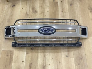 2018 2019 2020 Ford F150 F-150 Chrome Grille Grill OEM FACTORY USED Ecoboost - Picture 1 of 10