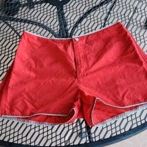 DKNY Red Running Zippered Sz. 8 Shorts - Picture 1 of 12