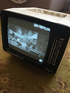 Seltener Elektronika 409 D 5"" sowjetischer tragbarer Fernseher getestet schöner gebrauchter Zustand - Bild 1 von 10