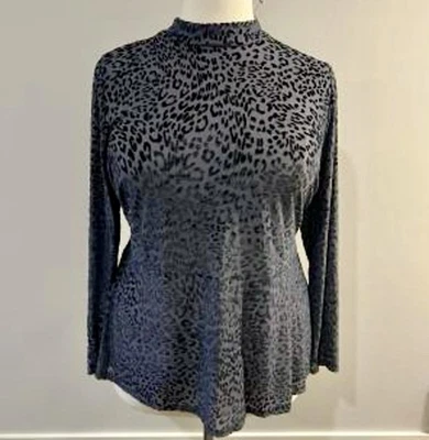 Top Lane Bryant estampado de leopardo terciopelo agotado manga larga peplum talla 14/16 Foto 1 de 4
