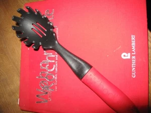 Bodum Spaghettilöffel Spaghettischaufel Nudellöffel Pastalöffel Nudelkelle - Bild 1 von 2