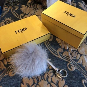 FENDI Keychain key ring Fur Leather Charm Bag Charm Pom Pom Accessory Authentic - Picture 1 of 3