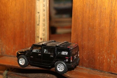 Die Cast Hummer 2 H2 2008 CUV Friction Drive Pullback Toy Approx 1/43 Black - Image 1 of 4
