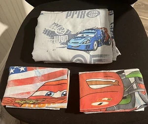 Cars 3 Pc Full Sheet Set 1 Flat  & 2 Pillow Cases Disney Pixar MCQUEEN - Picture 1 of 6