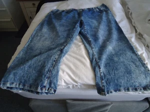 Capri-Jeans in Gr. 52 von maxiblue - Bild 1 von 1
