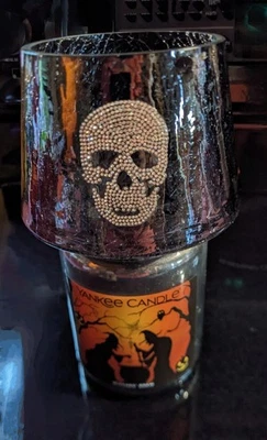 Yankee Candle Halloween 2025 Black Crackle Glass Shade Top with Jeweled Skull  - Image 1 of 4