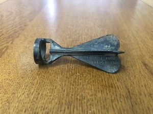 VINTAGE 1950s CALLEN MFG CORP MELROSE PARK IL METAL CAP GRENADE TOY - Picture 1 of 5