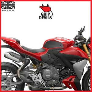 Grip Devils Tank Grips: Ducati Streetfighter V2 2025+ Black - Picture 1 of 2