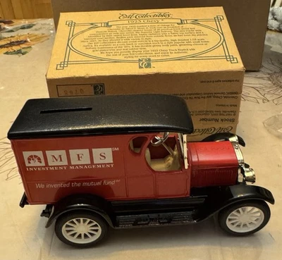 1923 CHEVY BANK НОВЫЙ В КОРОБКЕ ЛИТОЙ «MFS УПРАВЛЕНИЕ ИНВЕСТИЦИЯМИ» - Изображение 1 из 4