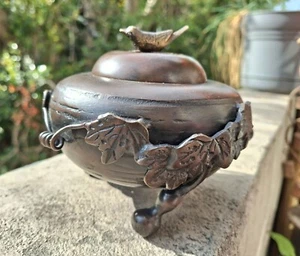 ANTIQUE CHINESE BRONZE INCENSE BURNER - Picture 1 of 12