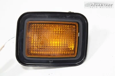 2003-2009 HUMMER H2 FRONT LEFT DRIVER SIDE TURN SIGNAL LIGHT LAMP 15060529 OEM - Image 1 of 4