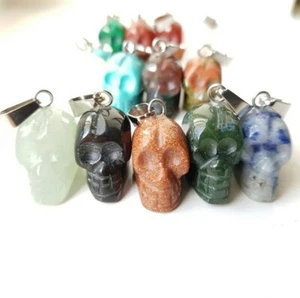 Skull Shape Quartz Necklace Reiki Crystal Healing Chakra Point Cut Pendant UK - Picture 1 of 77