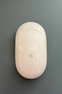 Apple Wireless Mouse A1015 EMC 1938  Genuine Tested - Picture 1 of 3