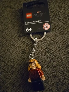 LEGO Scarlet Witch Minifigure Keychain 3" Wanda Maximoff Infinity Saga Marvel - Imagen 1 de 2
