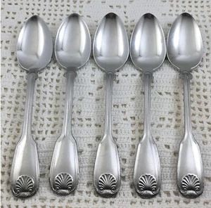 Lot of 5 Reed & Barton COLONIAL SHELL 1961 Stainless Glossy Teaspoons *READ* - Picture 1 of 8