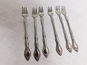 J6 - Michael Lloyd Stainless Flatware MLL2 Cocktail / Seafood Forks Lot of 6 - Picture 1 of 5