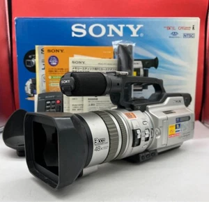 【Excellent+++++】SONY Digital Handycam DCR-VX2000 NTSC Operation confirmed FromJP - Picture 1 of 10