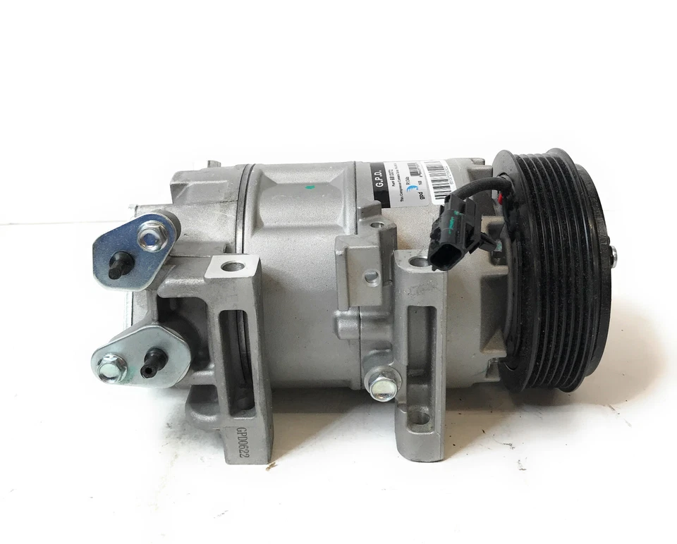 Compresor de aire acondicionado Global Parts Distributors nuevo, para Nissan Altima 2013-2017 Foto 1 de 4