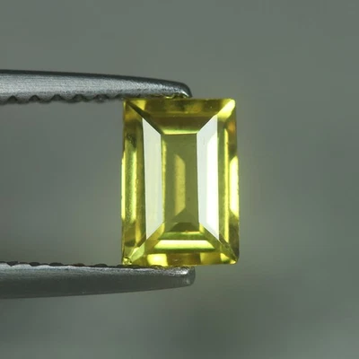 0.82 Cts_Ravishing !! Best Color_100 % Natural Unheated Chrysoberyl_Srilanka - Image 1 of 3